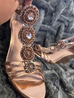 Vince Camuto Rose Gold Embellished Platform Sandals – 3” Heel – Size 10